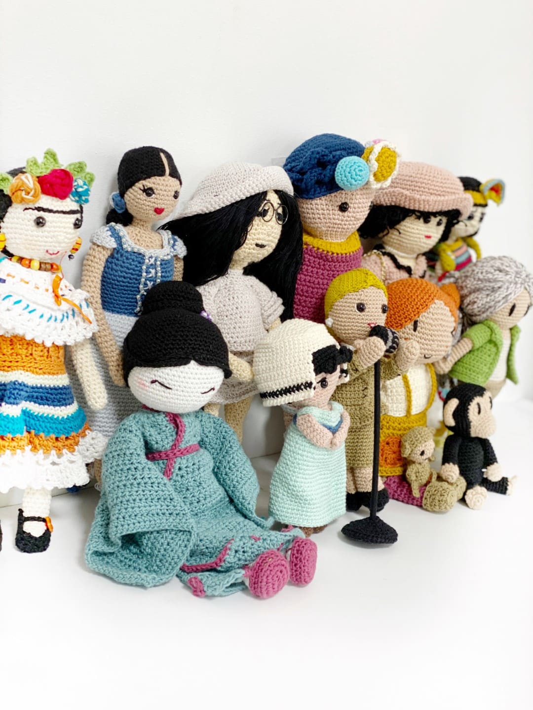 Revista Amigurumis grandes mujeres - Imagen 2